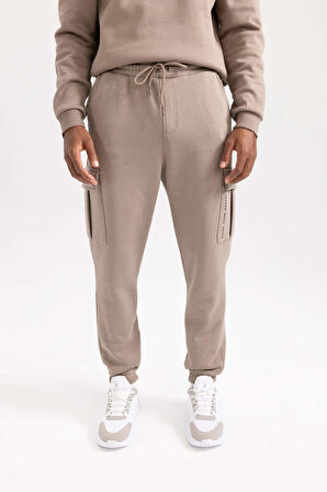 DeFactoFit Standart Fit Kargo Cepli Jogger Eşofman Altı Y7119AZ23AUBG73