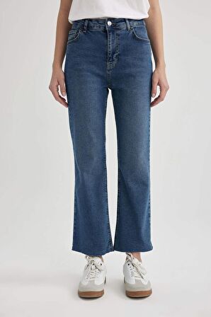 DeFacto Crop Flare Fit Normal Bel Paça Ucu Kesik Bilek Boy Jean Pantolon C1893AX24SMNM39