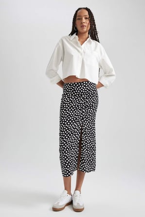 DeFacto Crop Top Gömlek Yaka Poplin Uzun Kollu %100 Pamuk Gömlek B0873AX23AUWT32