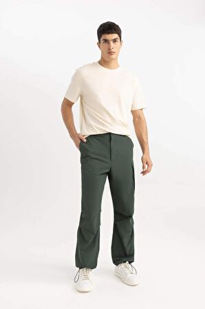 DeFacto Yazlık Pantolon Relax Fit Rahat Kesim Kargo Cepli Beli Paçası Lastikli B4519AX24SPGN542
