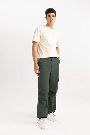 DeFacto Yazlık Pantolon Relax Fit Rahat Kesim Kargo Cepli Beli Paçası Lastikli B4519AX24SPGN542