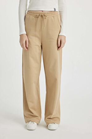 DeFacto Coool Wide Leg Geniş Bol Paça Eşofman Altı Beli Lastikli Bağcıklı Cepli Basic Düz B3345AX23WNBG203