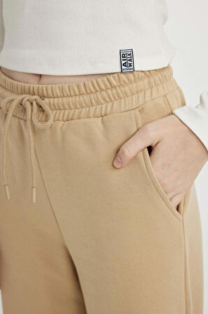 DeFacto Coool Wide Leg Geniş Bol Paça Eşofman Altı Beli Lastikli Bağcıklı Cepli Basic Düz B3345AX23WNBG203