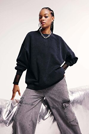 DeFacto Oversize Fit Bisiklet Yaka Kalın Yıkamalı Soluk Efektli Basic Sweatshirt B8217AX23WNBK81