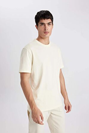 DeFacto New Regular Fit Bisiklet Yaka Kısa Kollu %100 Pamuk Basic Tişört V7699AZ24SPYL504