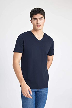 DeFacto Slim Fit Dar Kesim V Yaka Basic Düz Kısa Kollu %100 Pamuk Tişört M7668AZ24SPNV64