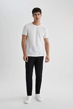 DeFacto Slim Fit Dar Kesim Bisiklet Yaka Kısa Kollu Basic Düz Tişört M6608AZ24SPER105