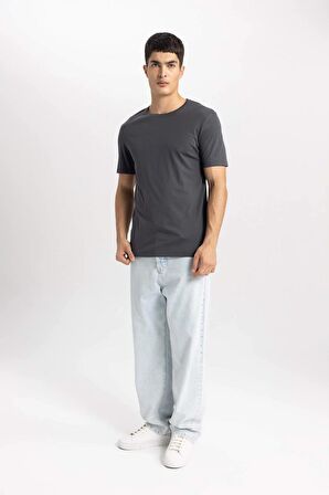 DeFacto Slim Fit Dar Kesim Bisiklet Yaka Kısa Kollu Basic Düz Tişört M6606AZ24SPAR104