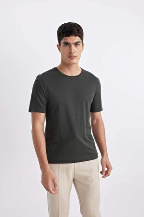 DeFacto Slim Fit Dar Kesim Bisiklet Yaka Kısa Kollu Basic Düz Tişört M6606AZ24SPGN915