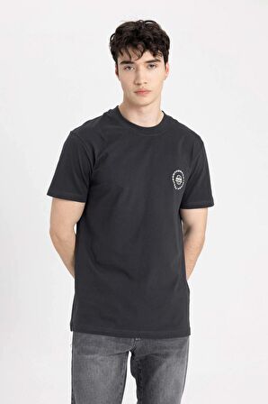 DeFacto Slim Fit Bisiklet Yaka Baskılı Kısa Kollu Tişört C2079AX24SMAR204