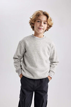 DeFacto Erkek Çocuk Bisiklet Yaka Basic Düz Sweatshirt B7772A8NSGR210