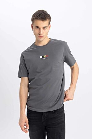 DeFacto Regular Fit Bisiklet Yaka Baskılı Kısa Kollu Tişört B5076AX24SPGR474