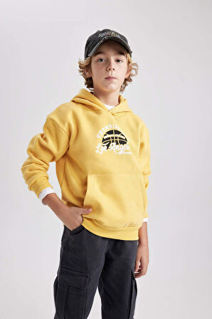 DeFacto Erkek Çocuk Baskılı Kanguru Cepli Kapüşonlu Sweatshirt B7821A8NSYL275
