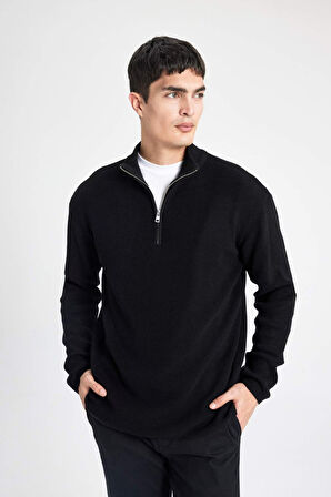 DeFacto Loose Fit Balıkçı Yaka Selanik Kumaş Kazak B9706AX24AUBK81