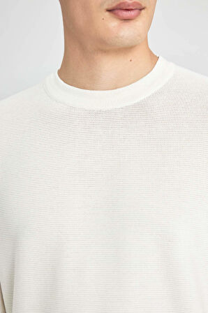 DeFacto Standart Fit Normal Kesim Bisiklet Yaka Basic Düz Triko Kazak B9731AX24AUER100