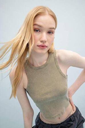 DeFacto Coool Fitted Fitilli Kaşkorse Yıkamalı Soluk Efektli Atlet C2128AX24SPKH373