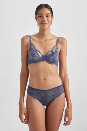 Fall in Love Dantel Brazilian Slip Külot