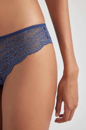 Fall in Love Dantel Brazilian Slip Külot