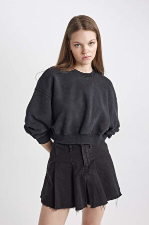 Coool Crop Kalın Kumaş Yıkamalı Soluk Efektli Basic Düz Sweatshirt