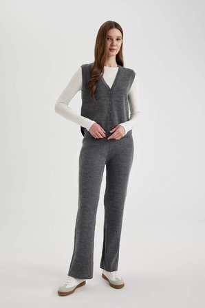 DeFacto Straight Fit Basıc Triko Pantolon C2087AX24SPGR76