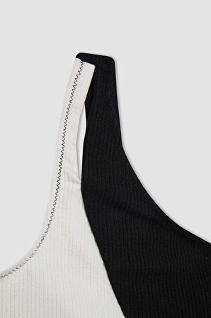 Kız Çocuk Tek Omuzlu Bikini Takımı