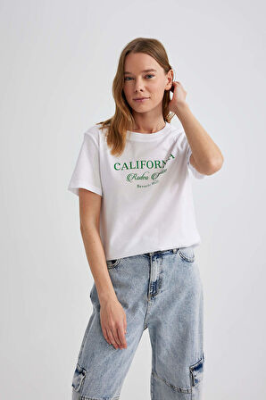 DeFacto Regular Fit Bisiklet Yaka Baskılı Kısa Kollu Tişört C2582AX24SMWT34