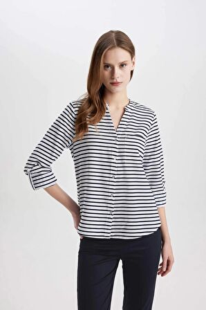 DeFacto Regular Fit Uzun Kollu Çizgili Gömlek L7967AZ24SMNV42
