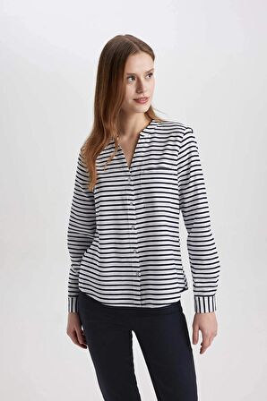 DeFacto Regular Fit Uzun Kollu Çizgili Gömlek L7967AZ24SMNV42