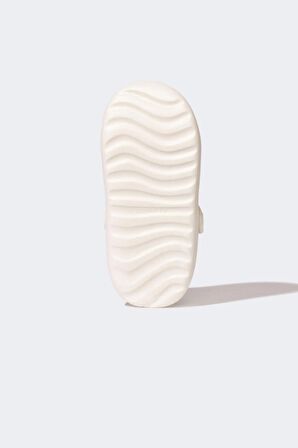 DeFacto Kız Çocuk Tek Bantlı Yüksek Taban Eva Terlik B8592A824SMBG26