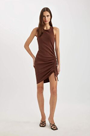 DeFacto Bodycon Yuvarlak Yaka Fitilli Kaşkorse Kolsuz Midi Elbise B9613AX24SMBN316