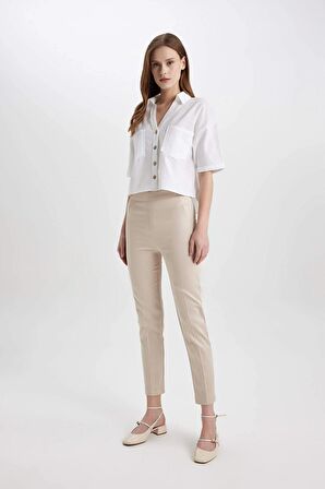 DeFacto Boxy Fit Keten Karışımlı Kısa Kollu Gömlek V2523AZ24SMWT34