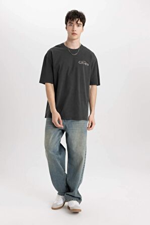 DeFacto Comfort Regular Fit Rahat Kalıp Bisiklet Yaka Sırt Baskılı Kısa Kollu Tişört B8492AX24SMAR221