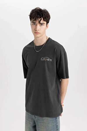 DeFacto Comfort Regular Fit Rahat Kalıp Bisiklet Yaka Sırt Baskılı Kısa Kollu Tişört B8492AX24SMAR221