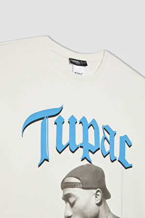 DeFacto Unisex Coool Tupac Shakur Oversize Geniş Kalıp Bisiklet Yaka Kısa Kollu Tişört C3801AX24SMWT32