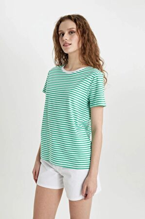 DeFacto Regular Fit Bisiklet Yaka Çizgili Kısa Kollu Tişört C2613AX24SPGN689