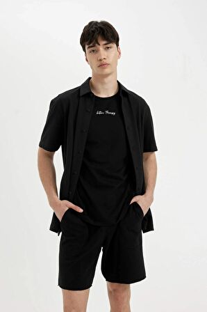 DeFacto Slim Fit Dar Kesim Dar Paça Cepli Basic Düz Şort B8673AX24SMBK81