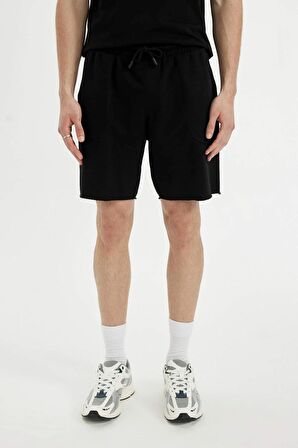 DeFacto Slim Fit Dar Kesim Dar Paça Cepli Basic Düz Şort B8673AX24SMBK81