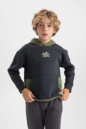 DeFacto Erkek Çocuk Oversize Fit Kapüşonlu Kalın Sweatshirt B1736A823WNAR31