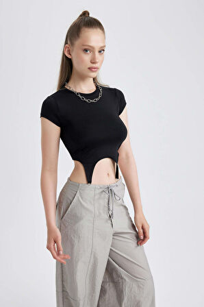 DeFacto Coool Fitted Kısa Kollu Tişört B2597AX23HSBK81