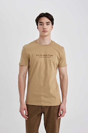 DeFacto Slim Fit Dar Kesim Bisiklet Yaka Baskılı Kısa Kollu Tişört C2085AX24SMBG118