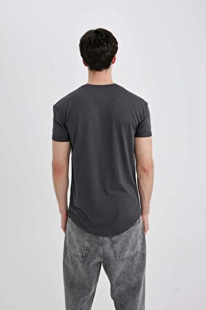 DeFacto Long Muscle Fit Bisiklet Yaka Basic Düz Kısa Kollu Tişört N2104AZ24SPAR110