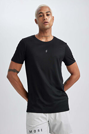 DeFactoFit Slim Fit Dar Kesim Bisiklet Yaka Baskılı Sporcu Kısa Kollu Tişört X6142AZ23AUBK81