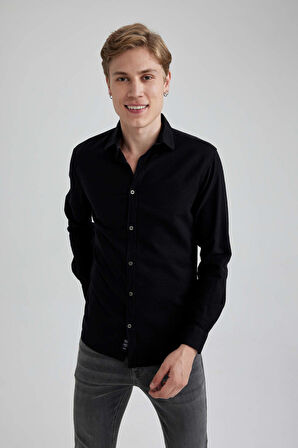 DeFacto Slim Fit Dar Kesim Pamuklu Basic Düz Uzun Kollu Siyah Gömlek A4644AX23AUBK81