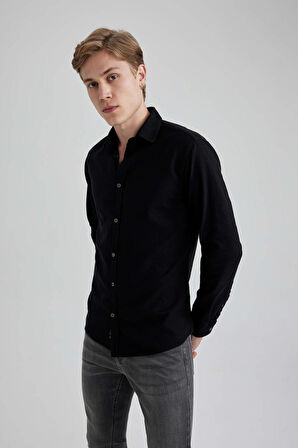 DeFacto Slim Fit Dar Kesim Pamuklu Basic Düz Uzun Kollu Siyah Gömlek A4644AX23AUBK81