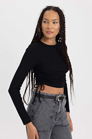 Fitted Basic Uzun Kollu Crop Tişört