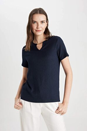DeFacto Regular Fit Bisiklet Yaka Bürümcük Kısa Kollu Tişört C1872AX24SPNV256