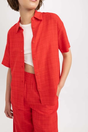 Oversize Fit Kisa Kollu Gömlek