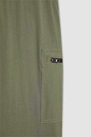 DeFactoFit Sporcu Jogger Eşofman Altı Standart Fit Kargo Cepli Dokuma Beli Paçası Lastikli B2779AX23AUKH109