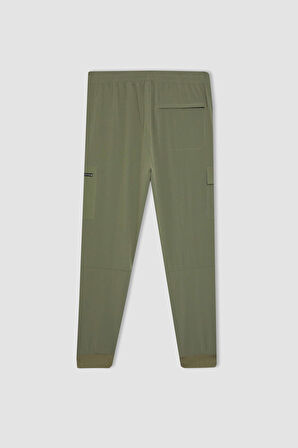 DeFactoFit Sporcu Jogger Eşofman Altı Standart Fit Kargo Cepli Dokuma Beli Paçası Lastikli B2779AX23AUKH109