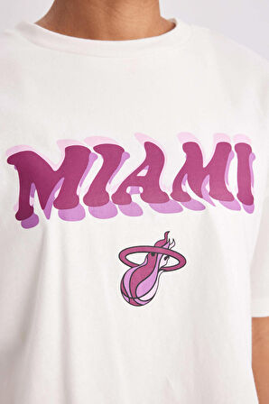 DeFactoFit NBA Miami Heat Bisiklet Yaka Kısa Kollu Tişört B3948AX24SPER105